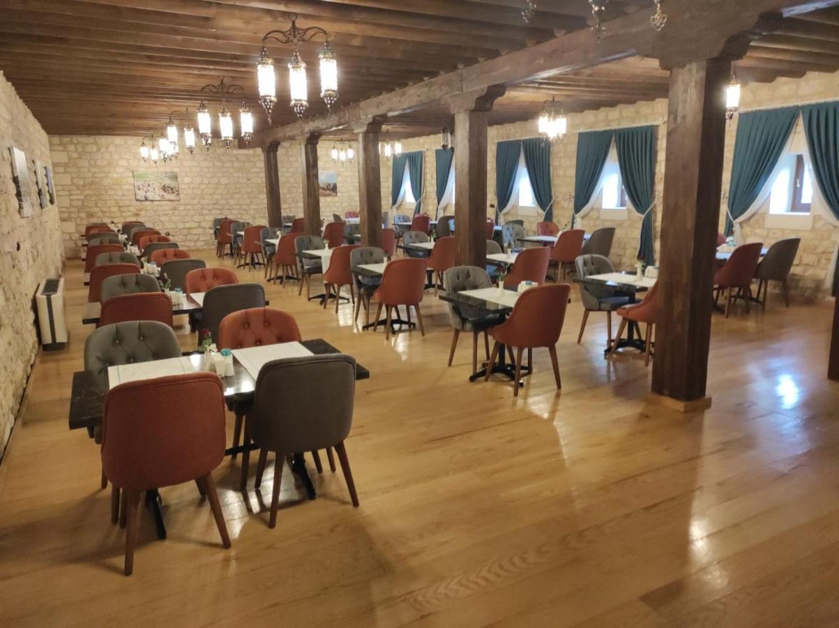 Ve Hotels 아디야만 외부 사진
